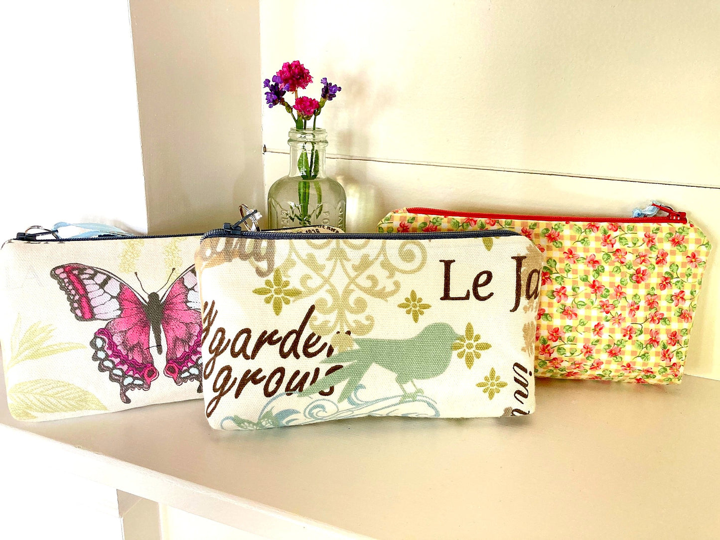 Cutie Clutches